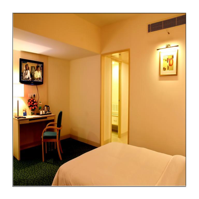 Aditya Hometel Hyderabad Luaran gambar